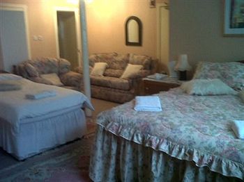 Roxburghe Guest House Kinross Bagian luar foto